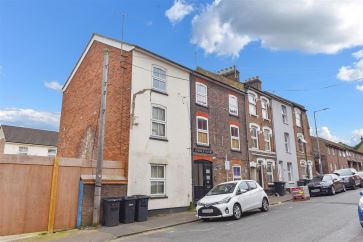 Property for Auction in Bedfordshire and Buckinghamshire - Anfield Court, 21-23 Liverpool Road, Luton, Bedfordshire LU1 1RS