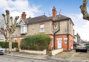 Property for Auction in London - 60A Preston Road, Westcliff-on-Sea, Essex, SS0 7ND