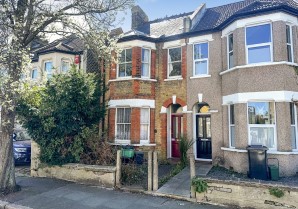 Property for Auction in London - 12 Raglan Road, Bromley, Kent, BR2 9NW
