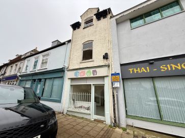 Property for Auction in East Anglia - 84 High Street, Lowestoft, Suffolk NR32 1XN