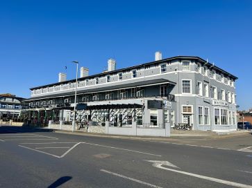 Property for Auction in East Anglia - Apartment 209, The Royal Apartments, 1 Marine Parade East, Clacton-On-Sea, Essex CO15 1FA