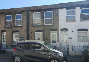 Property for Auction in London - Basement Flat, 8 Percival Terrace, Dover, Kent, CT17 9SU