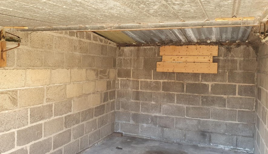 Lockup Garages, Behind 4 Devon Street, Cottingham, East Yorkshire, HU16 4LZ