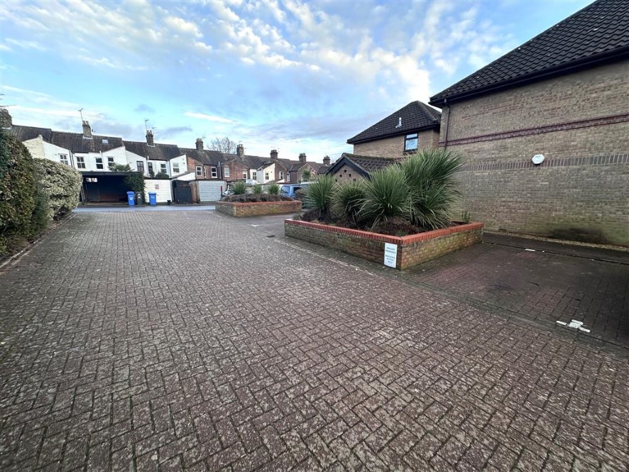 Lot Image