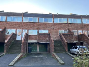 Property for Auction in East Anglia - 138 Templemere, Norwich, Norfolk NR3 4EQ