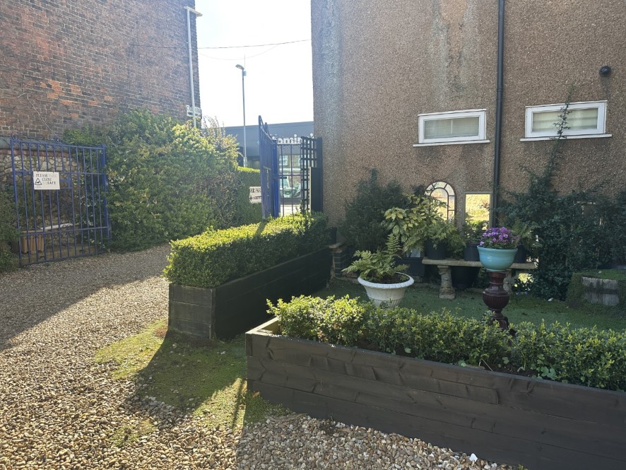 Lot Image