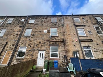 Property for Auction in Manchester - 137a Manchester Road, Mossley, Ashton-under-Lyne, OL5 9AA