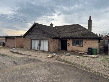 Property for Auction in East Anglia - 222 Main Road, West Winch, King&apos;s Lynn, Norfolk PE33 0NP
