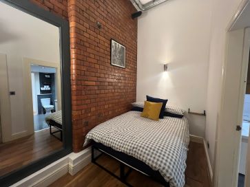 Property for Auction in Manchester - Flat 3, Lancaster House, 71 Whitworth Street, Manchester, M1 6LQ