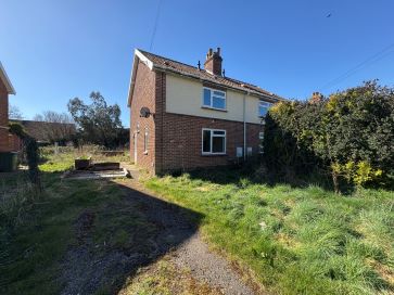 Property for Auction in East Anglia - 45 Preston Avenue, Wymondham, Norfolk NR18 9JE