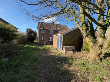 Property for Auction in East Anglia - 17 Folly Road, Wymondham, Norfolk NR18 0QT