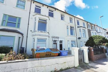 Property for Auction in East Anglia - 66 Pakefield Road, Lowestoft, Suffolk NR33 0HX