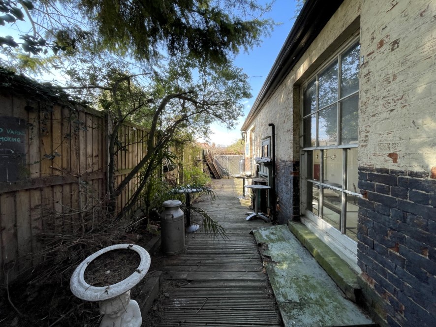 Lot Image