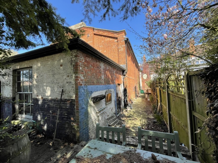 Lot Image