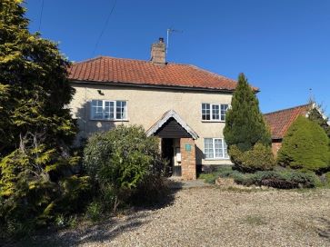 Property for Auction in East Anglia - The Glebe House, Attleborough Road, Little Ellingham, Attleborough, Norfolk NR17 1JH