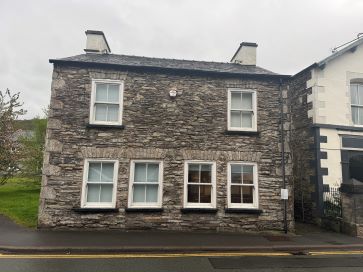 Property for Auction in Cumbria - 25 Main Street, Staveley, Kendal, Cumbria LA8 9LU