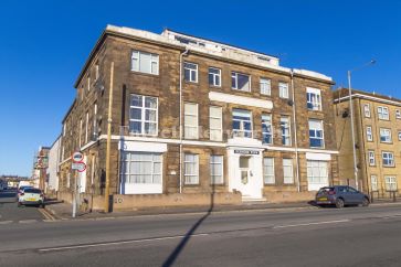 Property for Auction in North West - 4 Pennine View, Dock Street, Fleetwood, Lancashire FY7 6JN