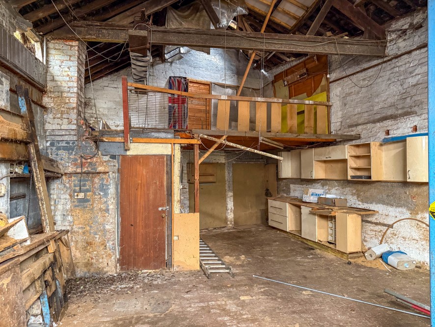 Lot Image