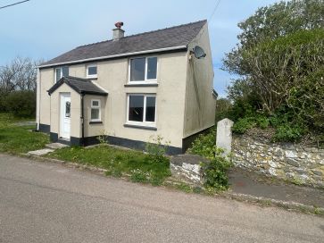 Property for Auction in Wales - Jericho Cottage, Castlemartin, Pembroke SA71 5HN