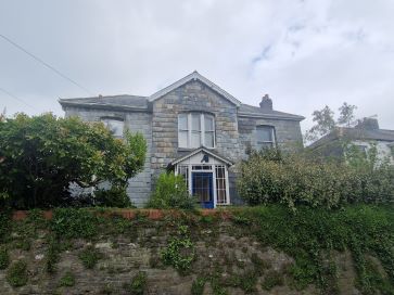 Property for Auction in North West - Luxcross House, Pengover Road, Liskeard, Cornwall PL14 3EL