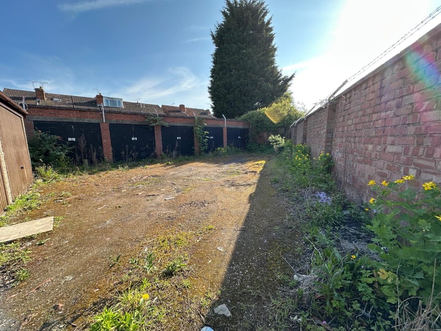 Lot Image