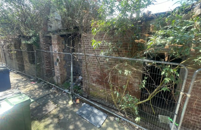 Lot Image