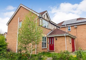Property for Auction in London - 5 Woodlea Place, Meanwood, Leeds, West Yorkshire, LS6 4SB