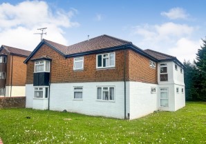 Property for Auction in London - 17 Hollin Court, Crawley, West Sussex, RH10 8TT