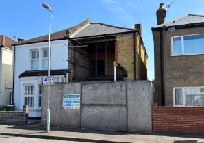 Property for Auction in London - 3 Harcourt Road, Bexleyheath, Kent, DA6 8AQ