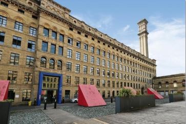 Property for Auction in North West - Apartment 318, Silk Warehouse, Lilycroft Road, Bradford, West Yorkshire BD9 5BD