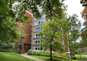 Property for Auction in London - Flat 7, Marlowe Court, Lymer Avenue, Crystal Palace, London, SE19 1LP