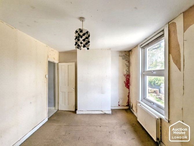 Lot Image