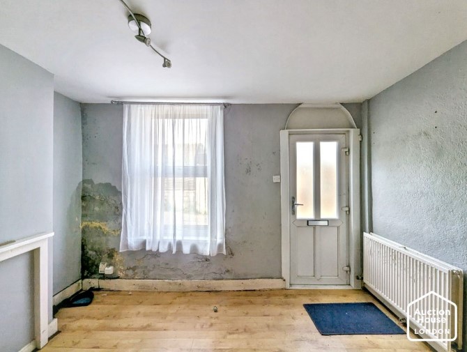 Lot Image