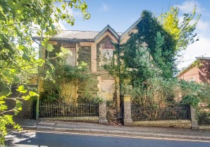 Property for Auction in London - Flat 1-7 Prices Court, Gwyddon Road, Abercarn, Caerphilly County Borough, NP11 5GX