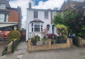 Property for Auction in London - 134 Richmond Road, Kingston upon Thames, Surrey, KT2 5EZ