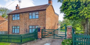 Property for Auction in London - 4 Silver Street, Minting, Horncastle, Lincolnshire, LN9 5RP