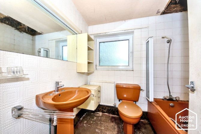 Lot Image