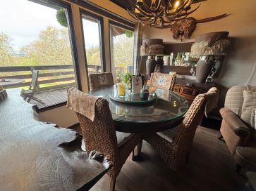 Lallybroch, 1 Melldalloch Lodges, 1 Melldalloch Lodges, Kilfinan, Tighnabruaich, Argyll PA21 2ER