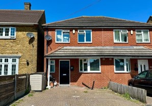 Property for Auction in London - 15A Hilldene Avenue, Romford, Essex, RM3 8YL