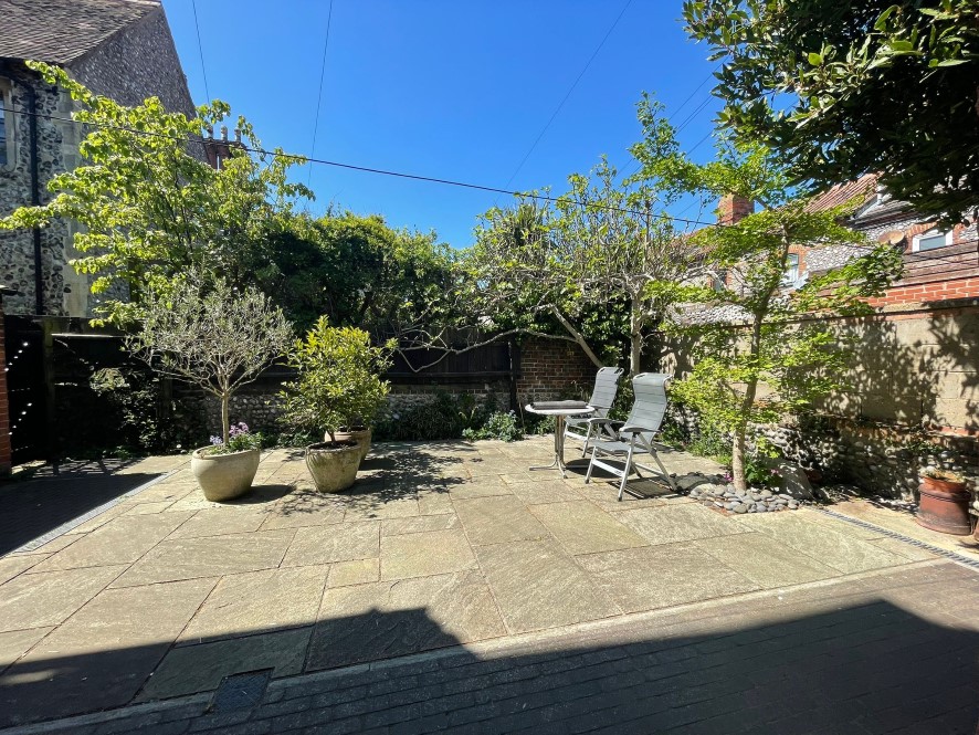 Lot Image