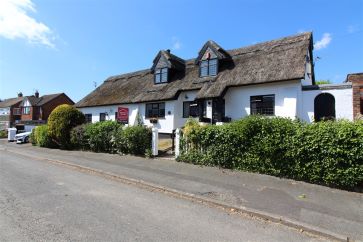 Property for Auction in North West - Hill House Cottage, 8 Grange Lane, Newton with Clifton, Lancashire PR4 3RS