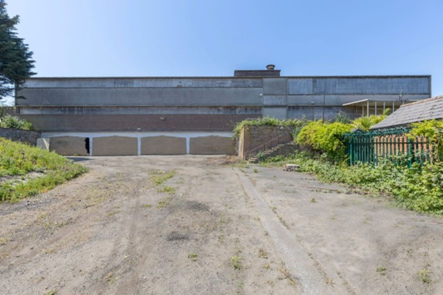 Lot Image