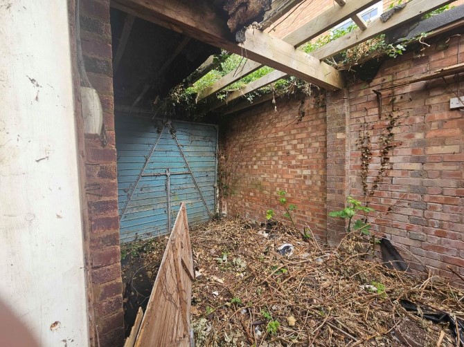 Lot Image