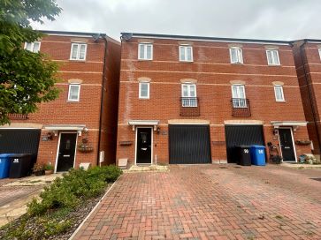 Property for Auction in East Anglia - 92 Blunden Close, Long Melford, Sudbury, Suffolk CO10 9LL