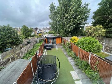 Property for Auction in East Anglia - 199 Elm Road, Leigh-On-Sea, Essex SS9 1SB