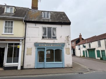 Property for Auction in East Anglia - 6 and 6b Hungate, Beccles, Norfolk NR34 9TL