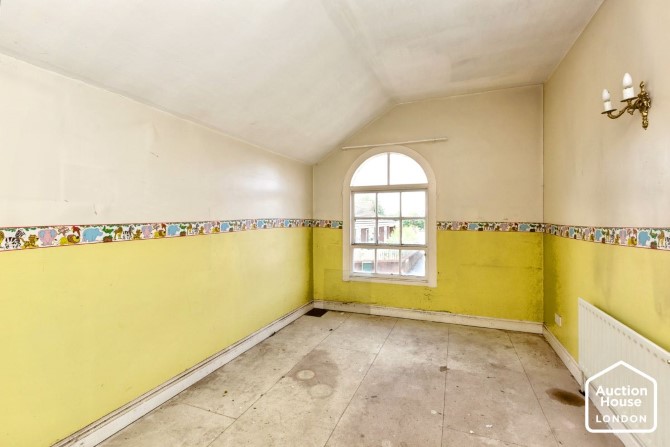 Lot Image