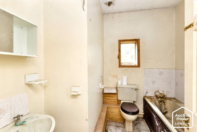 Lot Image