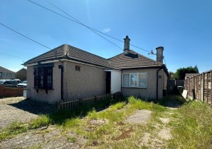 Property for Auction in London - 20 Hood Road, Rainham, Essex, RM13 8AT