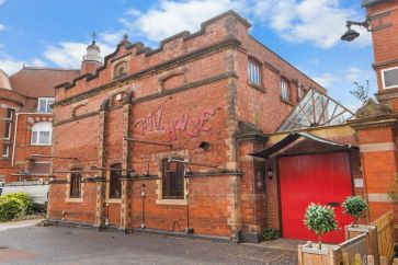 Property for Auction in Coventry & Warwickshire - The Jailhouse, Chapel Street, Nuneaton, Warwickshire CV11 5QH